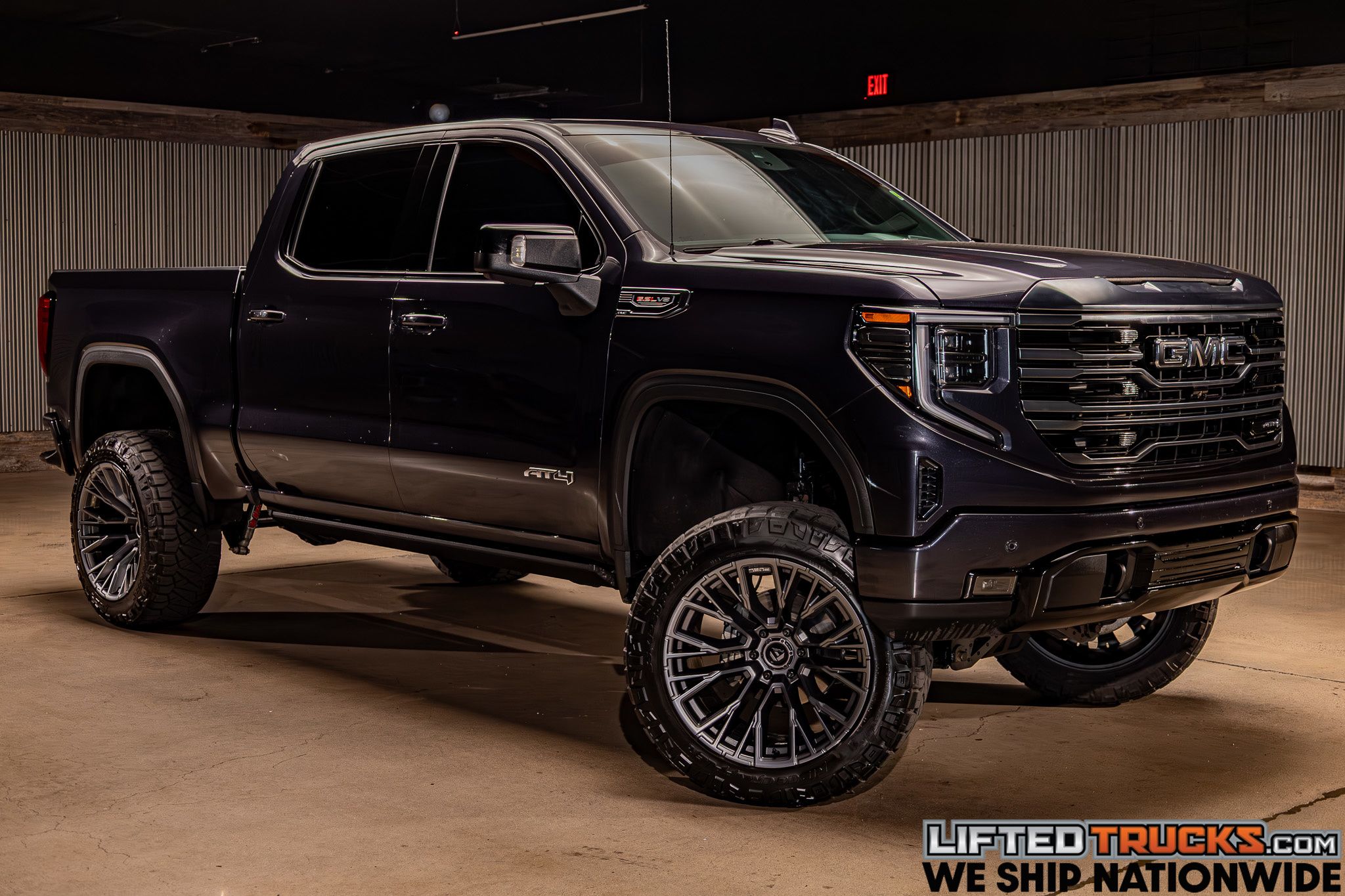 Gallery image 2 for 2018 Chevrolet Tahoe LT